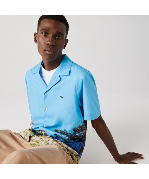 LACOSTE(ラコステ)の「ランドスケープグラフィックオープンネックシャツ(シャツ/ブラウス・メンズ・スカイブルー/ライトブルー/ピンク・38/39/41/40)」の7枚目の写真
