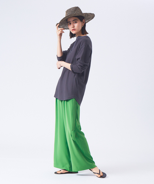 qualite（カリテ）の「パイル2WAYカットソー（Tシャツ/カットソー・レディース・オフホワイト/オレンジ/スミクロ・フリー）」の13枚目の写真