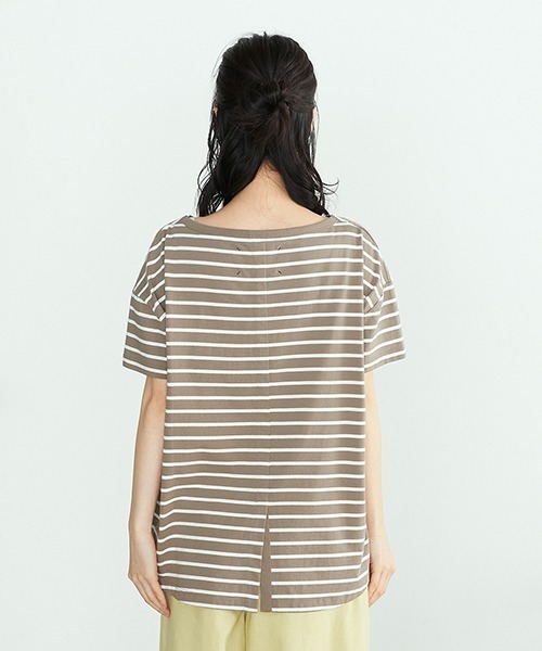 ONIGIRI（オニギリ）の「〈オーガニックコットン〉バックスリットボーダー半袖Ｔシャツ（Tシャツ/カットソー・レディース・ホワイト/ブラウン/ターコイズブルー・FREE）」の5枚目の写真