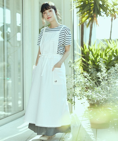 ONIGIRI（オニギリ）の「〈オーガニックコットン〉バックスリットボーダー半袖Ｔシャツ（Tシャツ/カットソー・レディース・ホワイト/ブラウン/ターコイズブルー・FREE）」の6枚目の写真