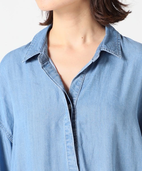 SLOBE IENA（スローブイエナ）の「ソフトデニムスキッパーワンピース【手洗い可能】◆（ワンピース・レディース・ホワイト/カーキ/サックスブルー・38/36）」の18枚目の写真