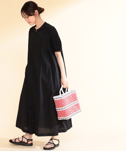 Ray BEAMS(レイビームス)の「Ray BEAMS / パフ スリーブ ボリューム ワンピース(ワンピース・レディース・レッド/ケリー/ブラック・ONE SIZE)」の20枚目の写真