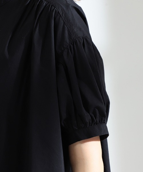 Ray BEAMS(レイビームス)の「Ray BEAMS / パフ スリーブ ボリューム ワンピース(ワンピース・レディース・レッド/ケリー/ブラック・ONE SIZE)」の11枚目の写真