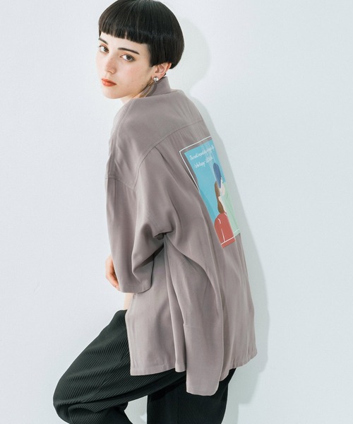 Ressaca（レサーカ）の「オーバーサイズ レーヨン アロハシャツ 総柄 オープンカラーシャツ（シャツ/ブラウス・メンズ・ベージュ/ホワイト系/ベージュ系/ブラック/その他1/ブラック系2/ホワイト/その他/ブラック系1/ブルー/ブラック系/ブルー系/ホワイト系1・M/L）」の9枚目の写真