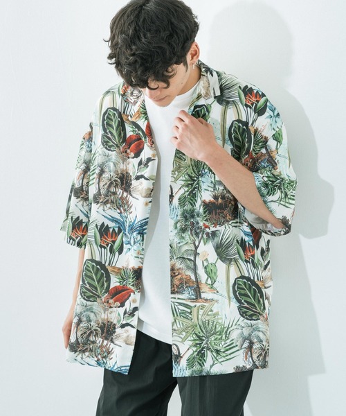 Ressaca（レサーカ）の「オーバーサイズ レーヨン アロハシャツ 総柄 オープンカラーシャツ（シャツ/ブラウス・メンズ・ベージュ/ホワイト系/ベージュ系/ブラック/その他1/ブラック系2/ホワイト/その他/ブラック系1/ブルー/ブラック系/ブルー系/ホワイト系1・M/L）」の2枚目の写真