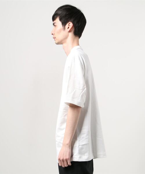 MAISON SPECIAL（メゾンスペシャル）の「《ユニセックスアイテム》【PREMIUM GIFT BOX TEE】カネマサ莫大小ハイゲージインレー裏毛オーバーサイズTシャツ 【MAISON SPECIAL/メゾンスペシャル】（Tシャツ/カットソー・メンズ・ブラック/オフホワイト・0/2/1）」の3枚目の写真