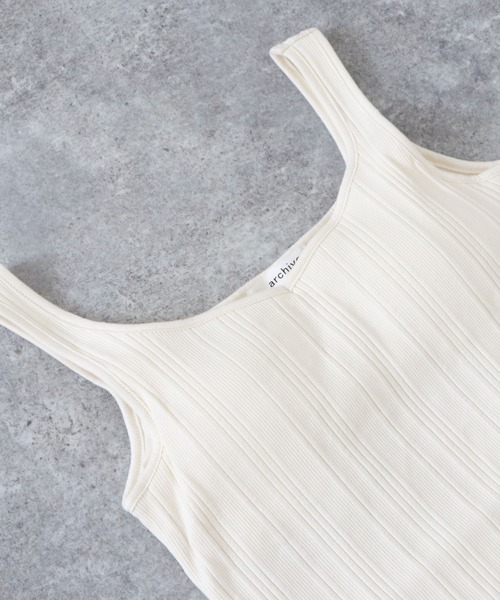 archives（アルシーヴ）の「カップ付きキャミタンク（タンクトップ・レディース・ベージュ/オフホワイト/ブルー/グリーン系その他・MEDIUM）」の8枚目の写真