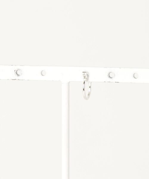 VANQUISH（ヴァンキッシュ）の「VANQUISH / ヴァンキッシュ ジャパンメイド スナップフープイヤリング（ピアス（片耳用）・メンズ・ブラック/シルバー/ゴールド・FREE）」の3枚目の写真