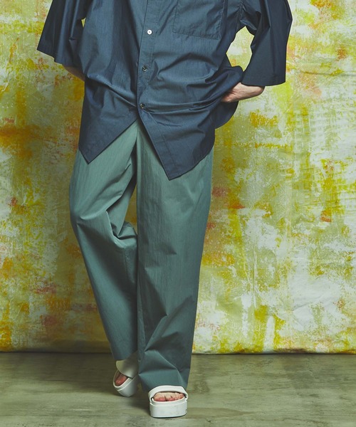 MAISON SPECIAL（メゾンスペシャル）の「《ユニセックスアイテム》マルチファブリック1タックイージーワイドパンツ 【MAISON SPECIAL/メゾンスペシャル】（その他パンツ・メンズ・ブラック/オフホワイト/ホワイト/パープル/グリーン/ピンク/ラベンダー・46/48/44）」の5枚目の写真