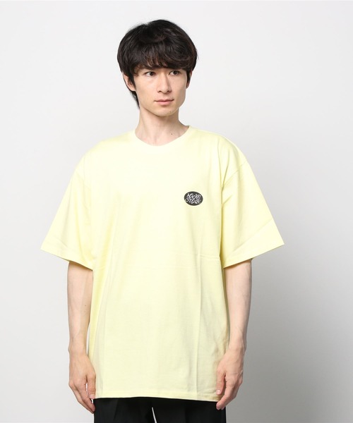 A6OVE(アヴォブ)の「GARDEN LOGO TEE(Tシャツ/カットソー・メンズ・イエロー/ブラック・M/L/XL)」の8枚目の写真