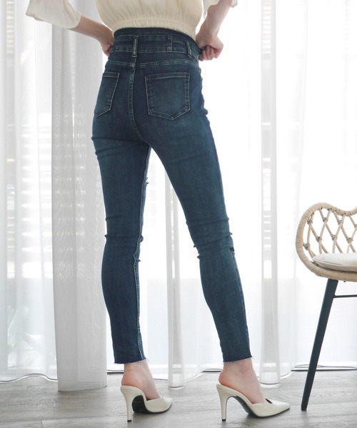 LIPSERVICE（リップサービス）の「HWクラッシュスキニ－denim（デニムパンツ・レディース・ブラック/インディゴブルー・S/M/XS）」の8枚目の写真