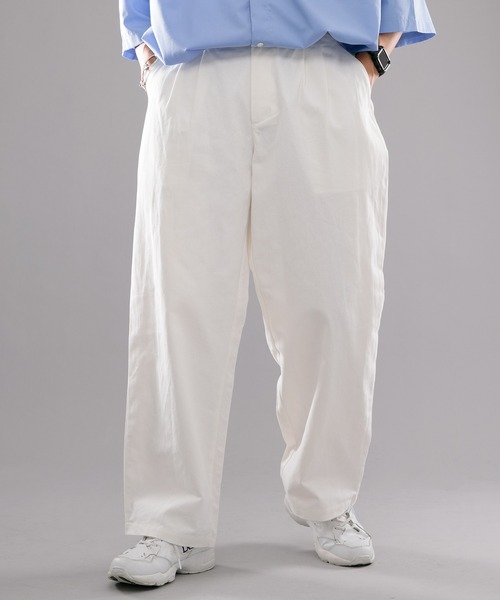 kutir（クティール）の「ワイドストレートチノパンツ（チノパンツ・メンズ・ホワイト/ライトブルー/ボルドー・SMALL/MEDIUM/LARGE）」の2枚目の写真