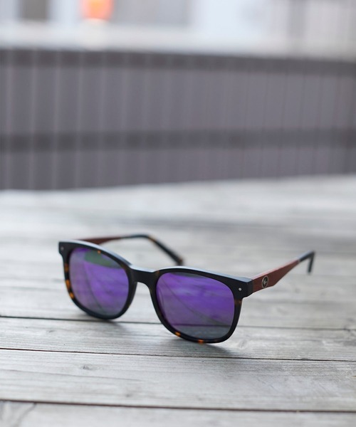Proof Eyewear(プルーフアイウェア)の「Proof Eyewear/プルーフアイウェア SCOUT(サングラス・メンズ・ホワイト/ダークブラウン・FREE)」の1枚目の写真