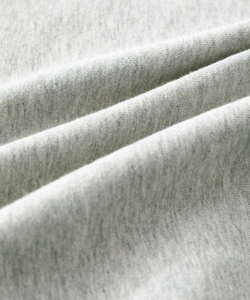 ADAM ET ROPE'（アダムエロペ）の「【ZOZO限定】クルーネックボリュームスリーブスウェット（スウェット・レディース・ライトグレー/ブラック/ピンク・38/36）」の13枚目の写真