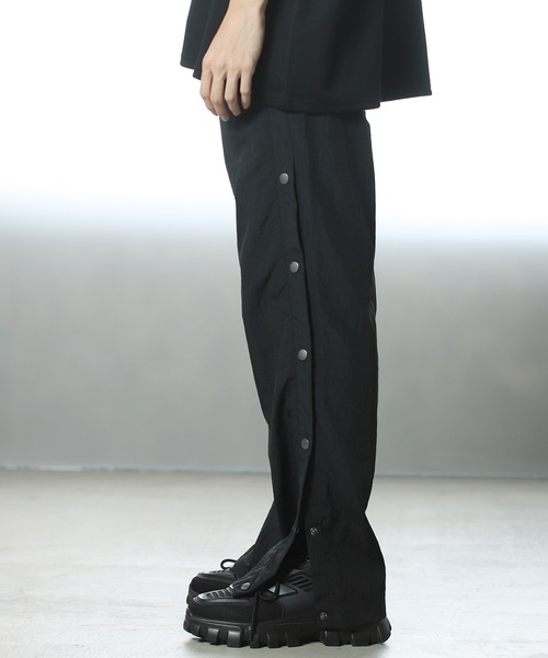 G.O.C（ジーオーシー）の「サイドスナップストレートトラックパンツ（その他パンツ・メンズ・ブラック・MEDIUM/LARGE）」の6枚目の写真