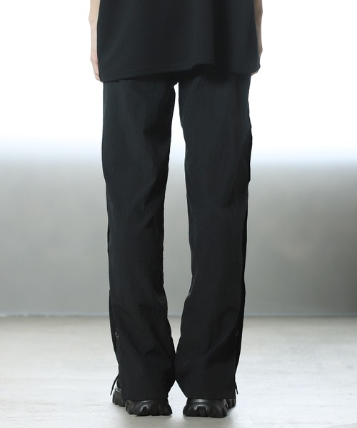 G.O.C（ジーオーシー）の「サイドスナップストレートトラックパンツ（その他パンツ・メンズ・ブラック・MEDIUM/LARGE）」の7枚目の写真