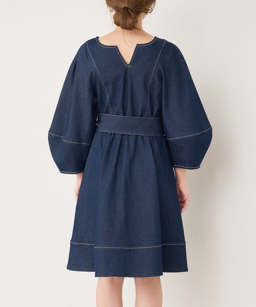 natural couture（ナチュラルクチュール）の「【WEB限定】ランタンスリーブチュニックワンピース（ワンピース・レディース・ブラック/アイボリー/ブルー系その他・FREE）」の6枚目の写真