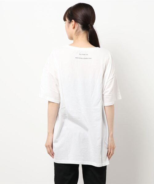 MATCH&more（マッチアンドモア）の「ロゴプリントオーバーサイズ半袖Ｔシャツ（Tシャツ/カットソー・レディース・ホワイト/ブラック/ベージュ/グレー/カーキ・FREE）」の9枚目の写真