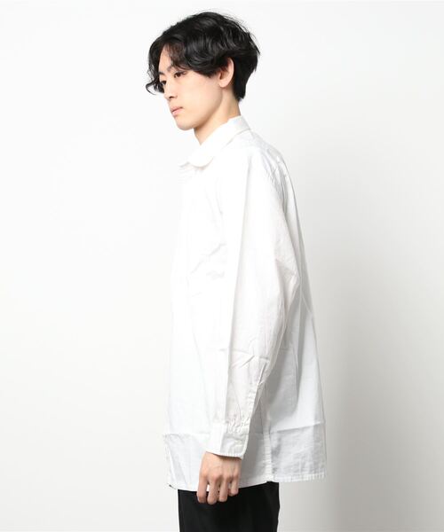 Lee(リー)の「ラウンドカラー 長袖シャツ(シャツ/ブラウス・メンズ・ホワイト/ネイビー・SMALL/MEDIUM/LARGE)」の21枚目の写真