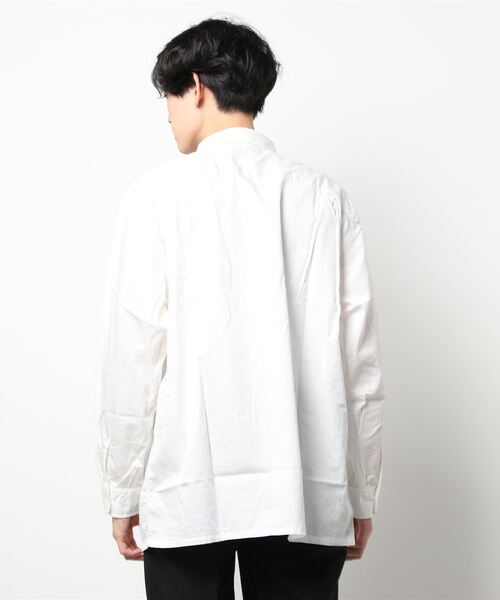 Lee(リー)の「ラウンドカラー 長袖シャツ(シャツ/ブラウス・メンズ・ホワイト/ネイビー・SMALL/MEDIUM/LARGE)」の18枚目の写真