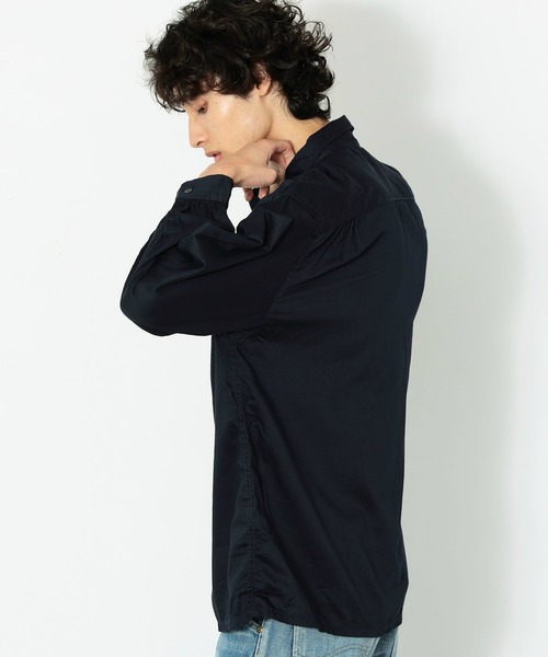 Lee(リー)の「ラウンドカラー 長袖シャツ(シャツ/ブラウス・メンズ・ホワイト/ネイビー・SMALL/MEDIUM/LARGE)」の12枚目の写真