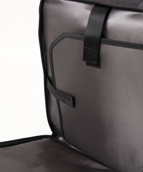MONSIEUR NICOLE（ムッシュニコル）の「ハイブリッド 3WAYバッグ（バックパック/リュック・メンズ・ブラック/ダークブルー・FREE）」の8枚目の写真