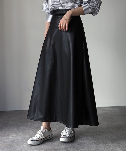 Riberry（リベリー）の「ロングフレアスカート（スカート・レディース・ブラック/アイボリー/ベージュ・MEDIUM）」の20枚目の写真