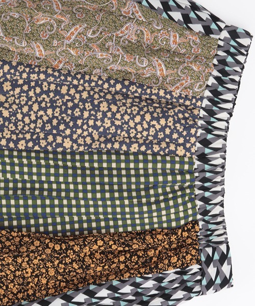 チチカカ（チチカカ）の「パッチプリーツスカート（スカート・レディース・グリーン/ブラウン・FREE）」の4枚目の写真