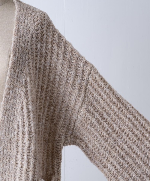 INTER FACTORY(インターファクトリー)の「ファッションインフルエンサー kally - ボリュームロングニットカーディガン made in INTER FACTORY(カーディガン/ボレロ・レディース・ダークブラウン/ベージュ・FREE)」の7枚目の写真