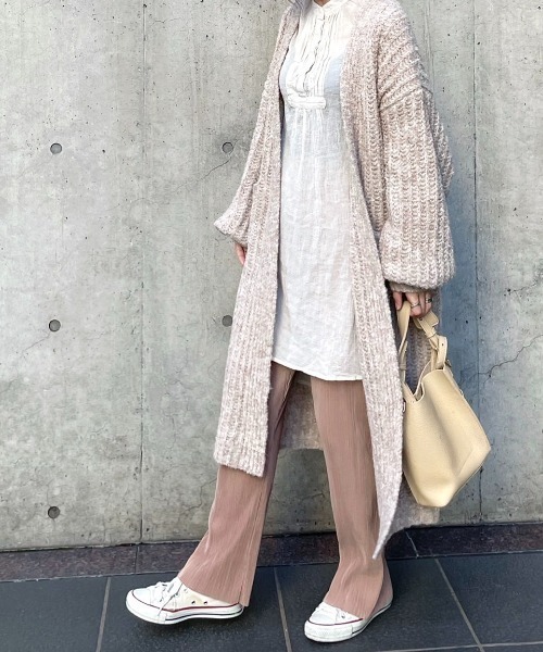 INTER FACTORY(インターファクトリー)の「ファッションインフルエンサー kally - ボリュームロングニットカーディガン made in INTER FACTORY(カーディガン/ボレロ・レディース・ダークブラウン/ベージュ・FREE)」の14枚目の写真