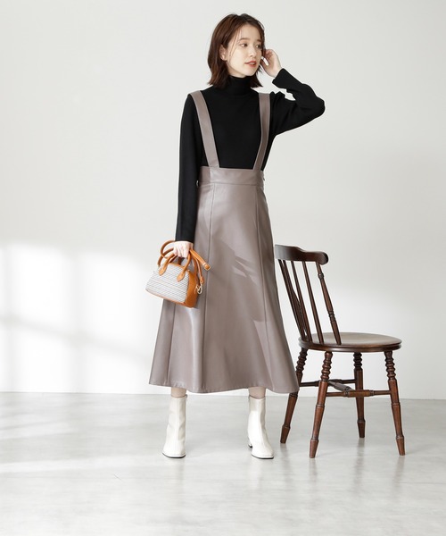 N.（N. Natural Beauty Basic）（エヌエヌナチュラルビューティーベーシック）の「【S Size Line】◆フェイクレザーマーメイドスカート（スカート・レディース・ブラック/モカ・SMALL/MEDIUM）」の6枚目の写真