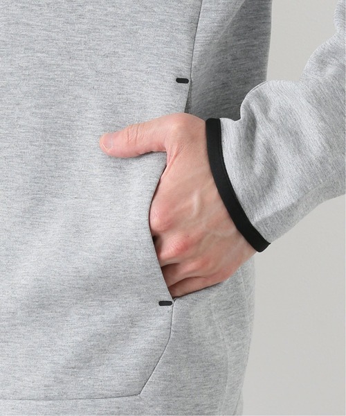 NIKE(ナイキ)の「【NIKE / ナイキ】 TECH FLEECE FULLZIP HOODIE ブルゾンパーカー(ブルゾン・メンズ・ブラック/グレー・MEDIUM/LARGE)」の7枚目の写真