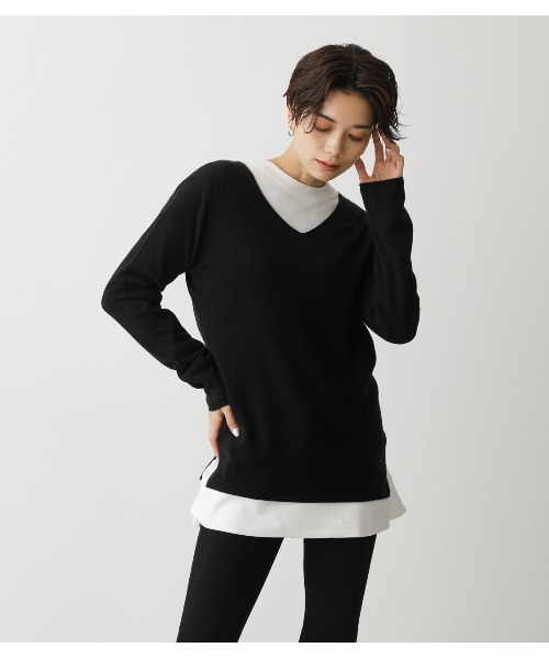 AZUL by moussy(アズールバイマウジー)の「NUDIE 2WAY V/N KNIT/ヌーディー2WAYVネックニット(ニット/セーター・レディース・ブラック/ダークグリーン/ベージュ/オフホワイト/マジェンタ・SMALL/MEDIUM/LARGE)」の3枚目の写真
