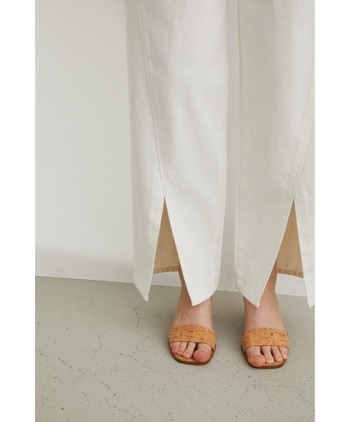 STYLEMIXER（スタイルミキサー）の「フロントスリットデニム（デニムパンツ・レディース・ホワイト/インディゴブルー・SMALL/MEDIUM/X-SMALL）」の13枚目の写真