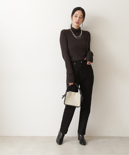 NATURAL BEAUTY BASIC（ナチュラルビューティーベーシック）の「アイレットリブタートルニット/0171270980（ニット/セーター・レディース・オフホワイト/グリーン/チャコールグレー・MEDIUM）」の9枚目の写真