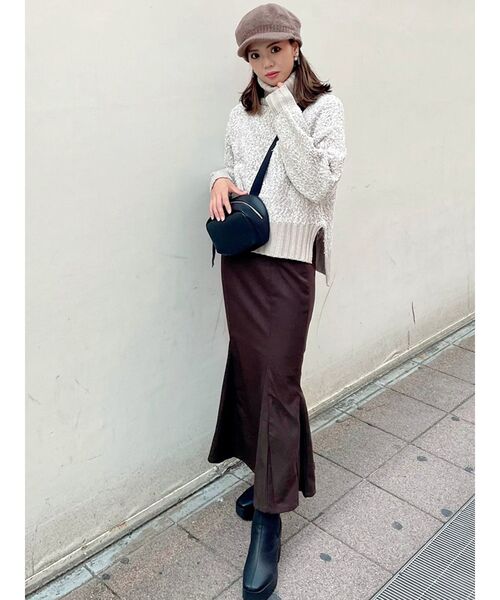 dazzlin(ダズリン)の「ハイウエストアソートナロースカートⅢ(スカート・レディース・ダークブラウン/ブラウン/ベージュ・SMALL/MEDIUM/LARGE)」の20枚目の写真