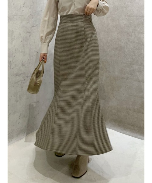 dazzlin(ダズリン)の「ハイウエストアソートナロースカートⅢ(スカート・レディース・ダークブラウン/ブラウン/ベージュ・SMALL/MEDIUM/LARGE)」の6枚目の写真