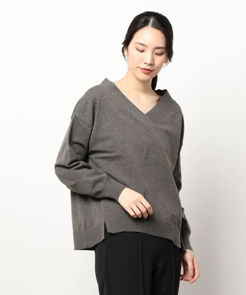 Lugnoncure（ルノンキュール）の「カシュクールVネックニット（ニット/セーター・レディース・オフホワイト/オレンジ/グリーン/チャコール・ﾌﾘ-）」の3枚目の写真