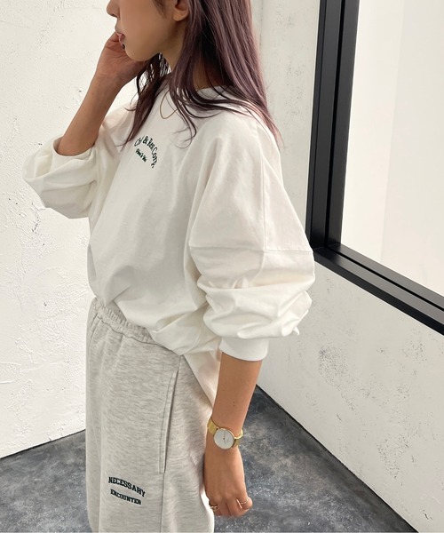 apres jour mignon(アプレジュールミニョン)の「アソートデザインロンT【ZOZOTOWN限定アイテム】(Tシャツ/カットソー・レディース・その他/ブラック/ベージュ系その他2/ホワイト系その他/ベージュ系その他/グリーン/オフホワイト/ブラック系その他/ナチュラル/ネイビー・フリー/X-LARGE)」の20枚目の写真