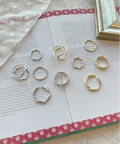 apres jour（アプレジュール）の「【apres jour×ARIAZ】５セットリング（リング・レディース・ゴールド/シルバー・FREE）」の4枚目の写真