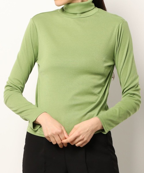 INGNI（イング）の「カットタートル／トップス（Tシャツ/カットソー・レディース・ブラック/オフホワイト/グリーン/その他/オレンジ/グリーン系/ピンク・M）」の4枚目の写真