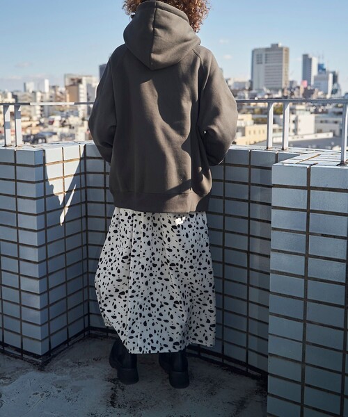 PUBLUX（パブリュクス）の「▽【PUBLUX/パブリュクス】 サガラ刺繍フーディースウェットパーカー（パーカー・レディース・アイボリー/スミクロ/グレー/グリーン・ﾌﾘ-）」の12枚目の写真