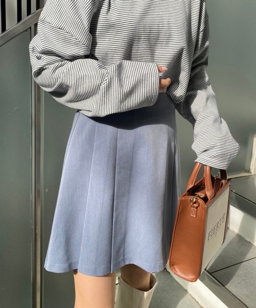 one after another NICE CLAUP（ワンアフターアナザーナイスクラップ）の「新色入荷　ボックスプリーツミニスカート（スカート・レディース・アイボリー/ブラック/モカ/ベージュ系その他/ブルー/ベージュ/その他1・FREE）」の7枚目の写真