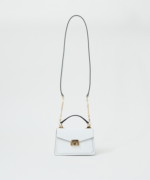 AULENTTI(オウレンティ)の「AULENTTI ミニスクエアバッグ(ショルダーバッグ・レディース・ネイビー/ホワイト/ブラック・フリー)」の6枚目の写真