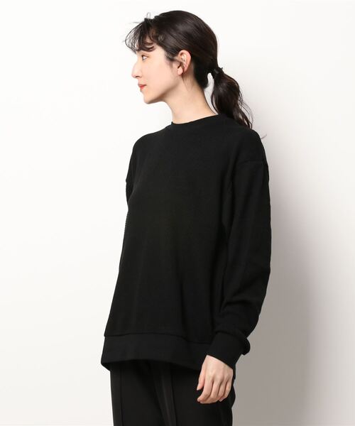 Bling Leads(ブリングリーズ)の「【Bl】【Bling Leads】ワッフル クルーネックカットソー(Tシャツ/カットソー・レディース・モカ/ブラック/グレイッシュベージュ・LARGE/MEDIUM/X-LARGE)」の2枚目の写真