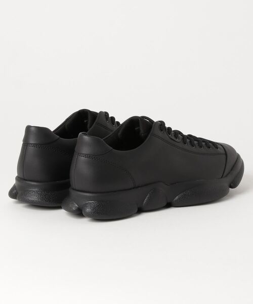 CAMPER（カンペール）の「[カンペール] KARST / レザースニーカー（スニーカー・メンズ・ブラック・25.5cm/27.5cm/26.0cm/27.0cm）」の8枚目の写真