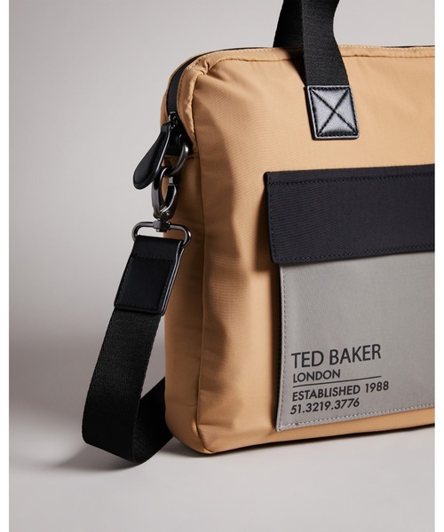 Ted Baker(テッドベーカー)の「FREDS カラーブロック ドキュメント バッグ (ナイロン素材)(ビジネスバッグ・メンズ・カーキ/タン・O/S)」の14枚目の写真