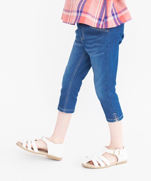 BRANSHES（ブランシェス）の「プレミアムストレッチデニムカプリパンツ（その他パンツ・キッズ・ネイビー/ブルー/アイボリー・100/110/120/130/140/150/90）」の3枚目の写真