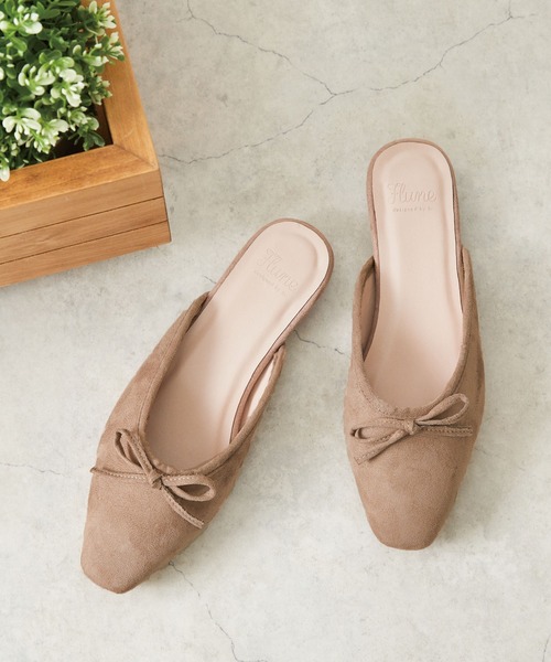 flune（フリューン）の「くすみカラーリボンミュール（サンダル・レディース・ブラック/グレイッシュベージュ/キャメル/その他・XS/S/M/L/LL/3L）」の3枚目の写真