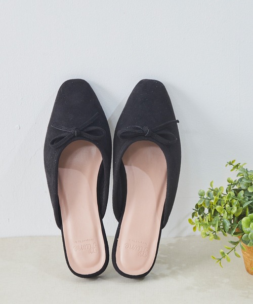 flune（フリューン）の「くすみカラーリボンミュール（サンダル・レディース・ブラック/グレイッシュベージュ/キャメル/その他・XS/S/M/L/LL/3L）」の2枚目の写真